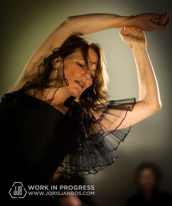 1476587_553693044714082_1081701465_n